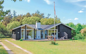 Stunning Home In Ebeltoft With Sauna